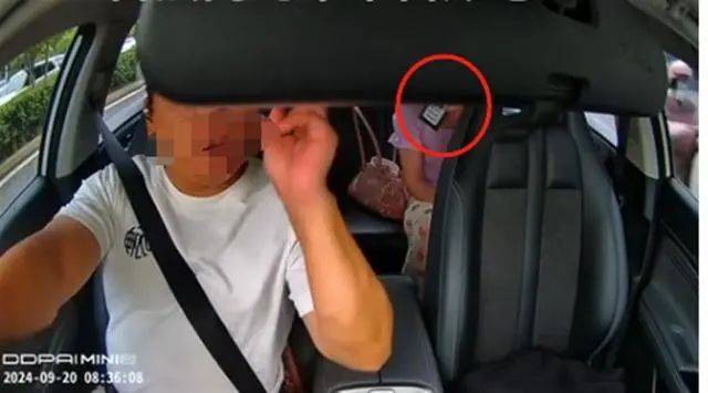 不想付车费就明着说，别拿执法证吓唬网约车司机