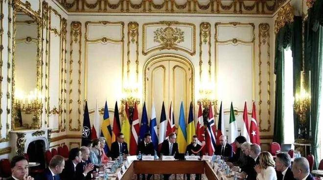 特朗普又对俄下手,制裁俄60%原油企,中国能源安全咋保障?