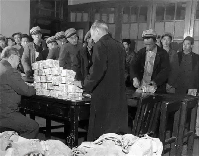 伊朗法币(伊朗的法定货币是叫什么)